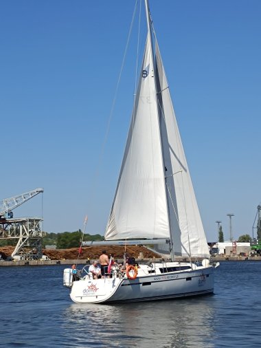 ship-bavaria-37