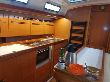 ship-bavaria-50-5-solice