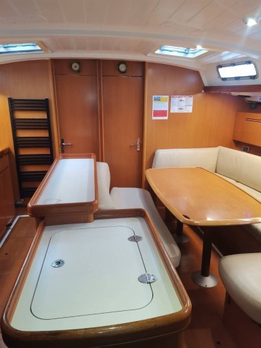 ship-bavaria-50-5-solice