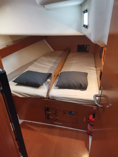 ship-bavaria-50-5-solice